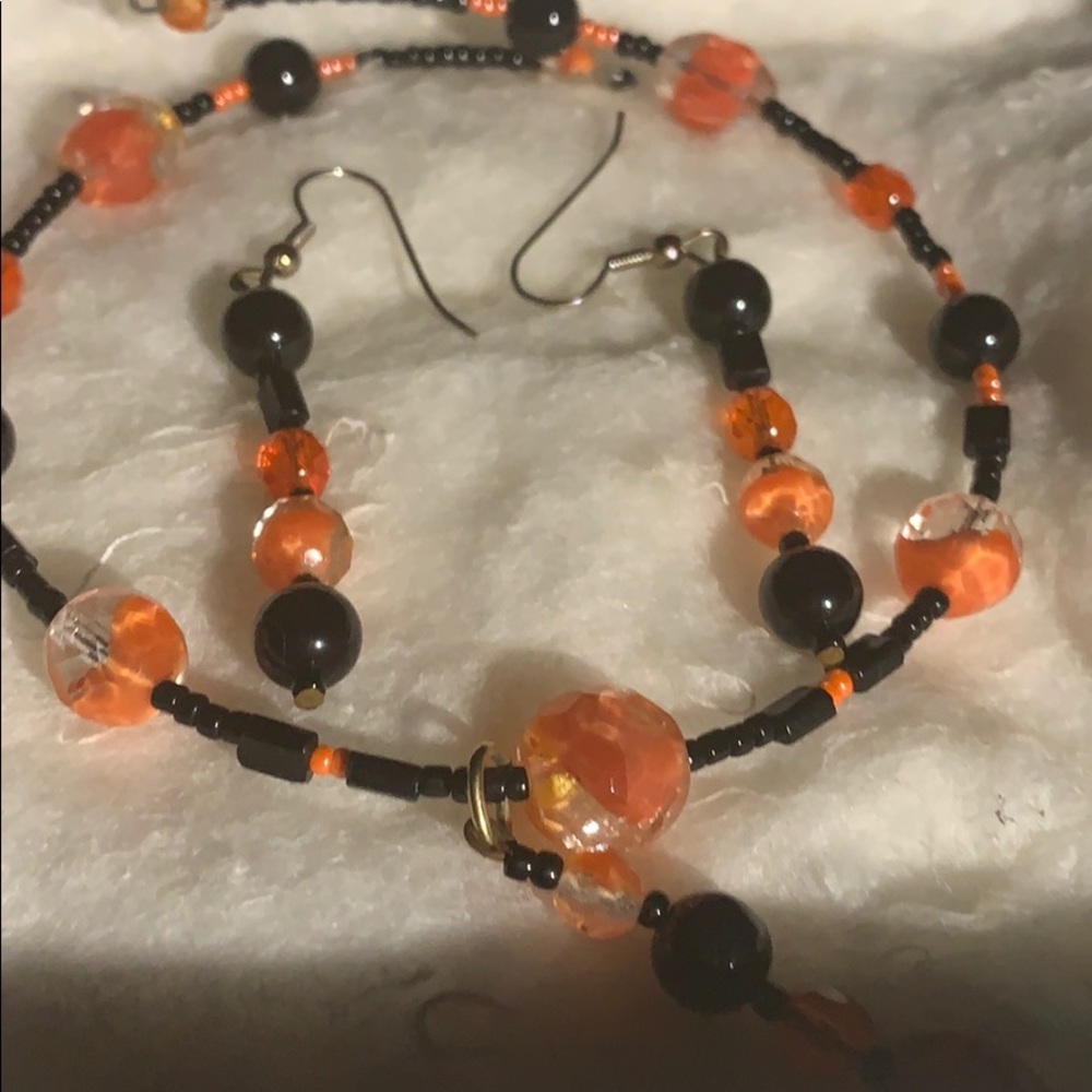 Necklace &earring set